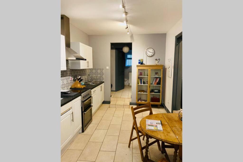 Beautiful Ground Floor Apartment In St Leonards エクステリア 写真