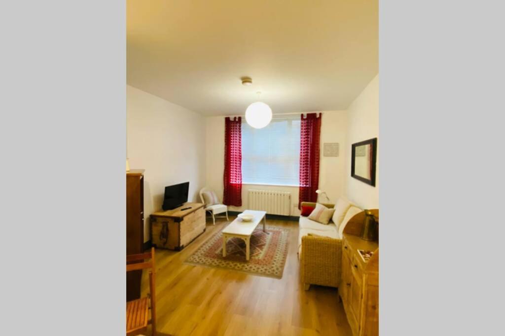 Beautiful Ground Floor Apartment In St Leonards エクステリア 写真